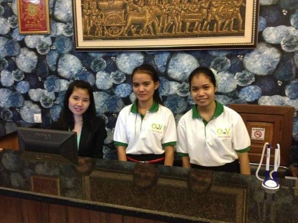 Lalune Hotel Phnom Penh Exterior foto