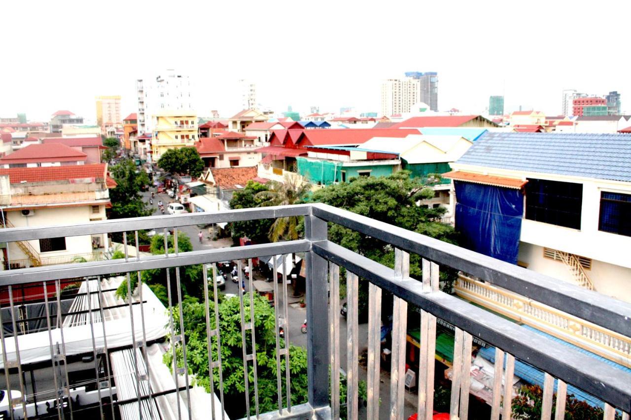 Lalune Hotel Phnom Penh Exterior foto